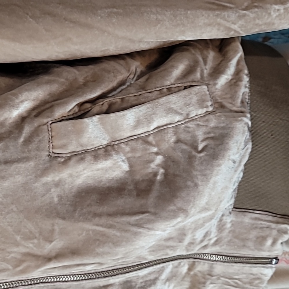 Madewell Velvet Bomber Jacket - Picture 5 of 9